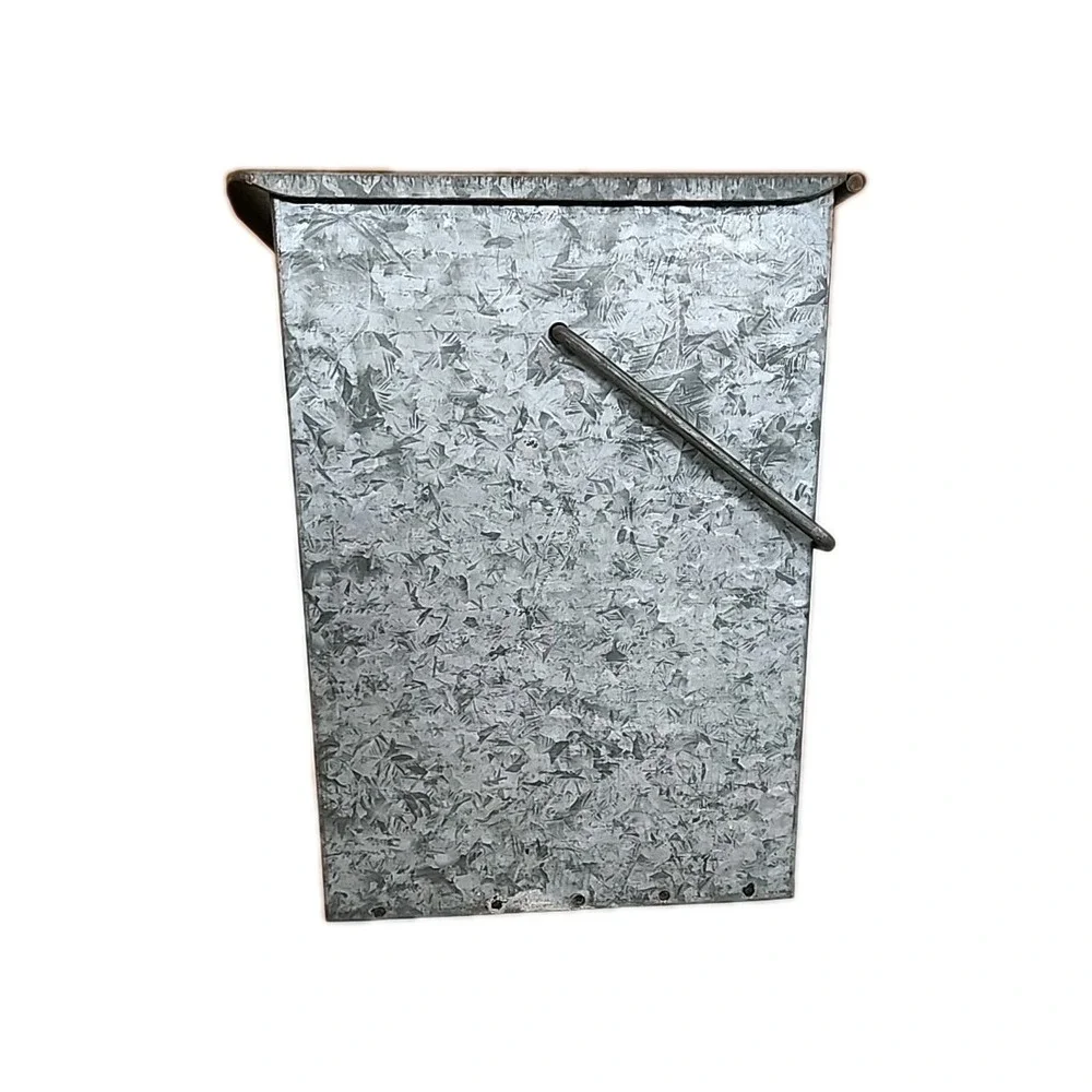 VTG‎ Milk Box Galvanized Metal Front Porch Primitive Decor Oneonta NY